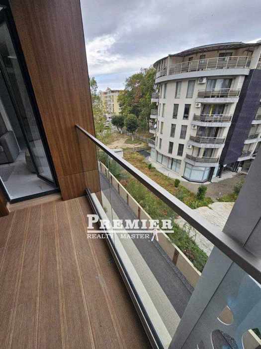 Продава се уютен апартамент в центъра на курорта Слънчев бряг