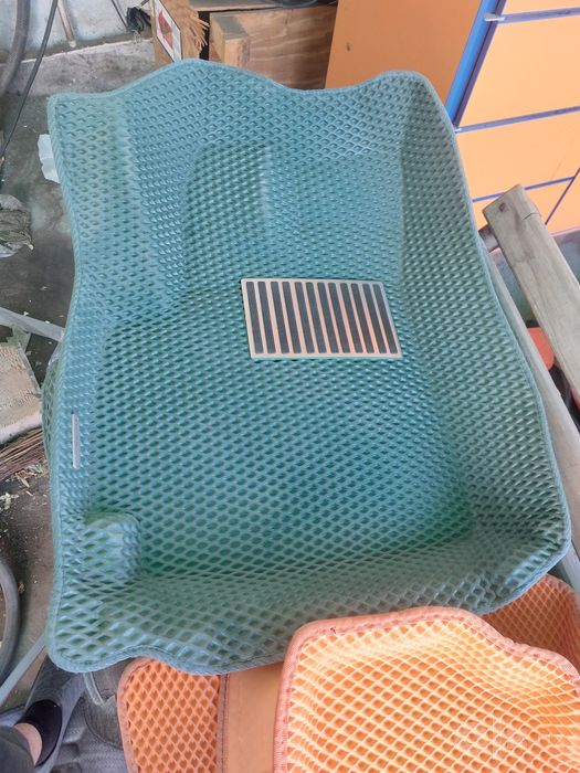 Trackerga polik sotiladi kam ishlatilgan