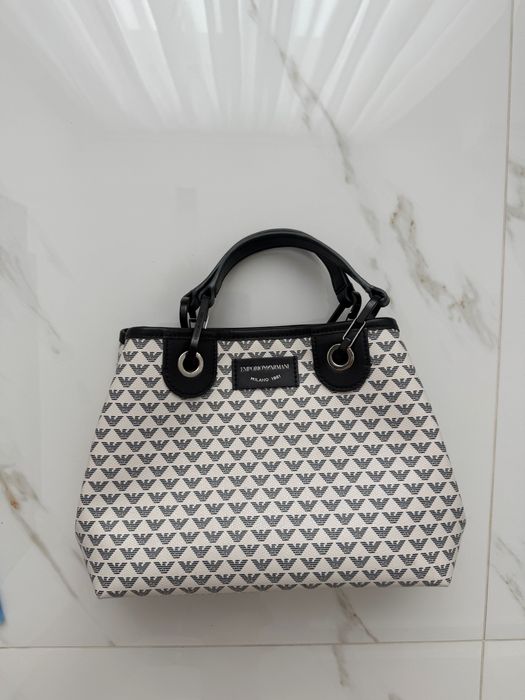 Emporio Armani малка чанта