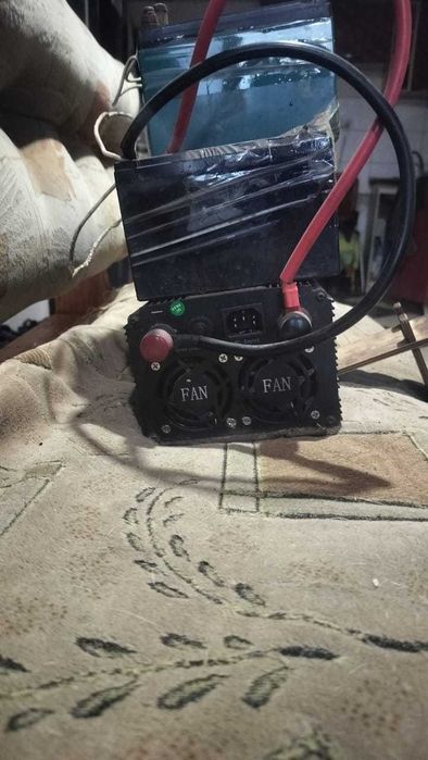 Продам зарядное устройство для авто