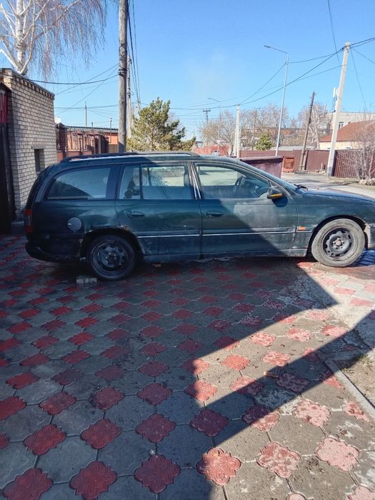 Продаю Опель Omega