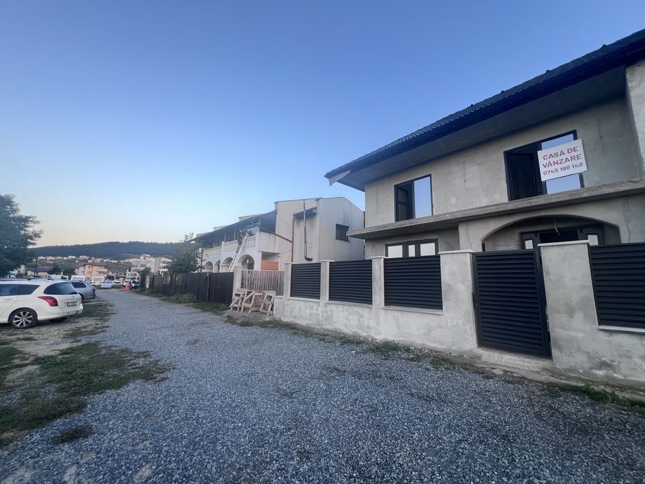 Casa individula de vanzare