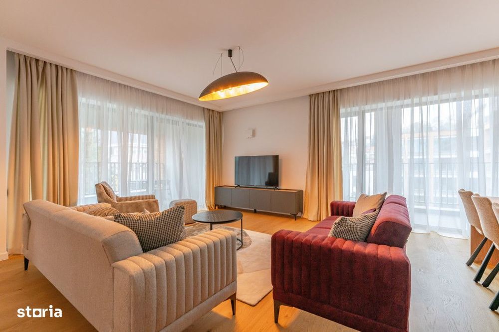 Apartament cu 4 camere in centrul Brasovului