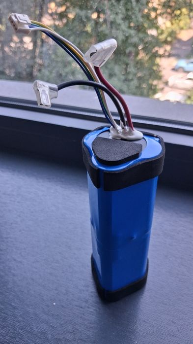 Продам аккумулятор для пылесоса.