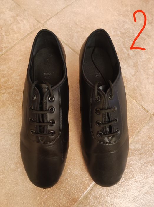 Мъжки обувки за спортни танци