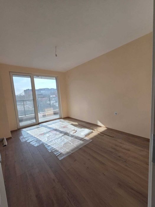 Hов двустаен апартамент в Панорама Парк Изток до хотел СПС