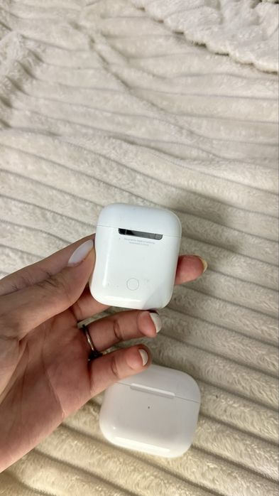 Кейс airpods 1/2 оригинал