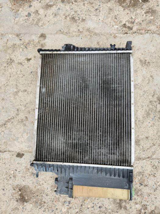 радиатор, фары, на bmw E39