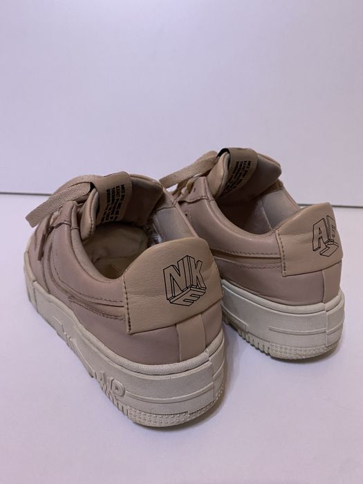 Air force 1 și Karl Lagerfeld