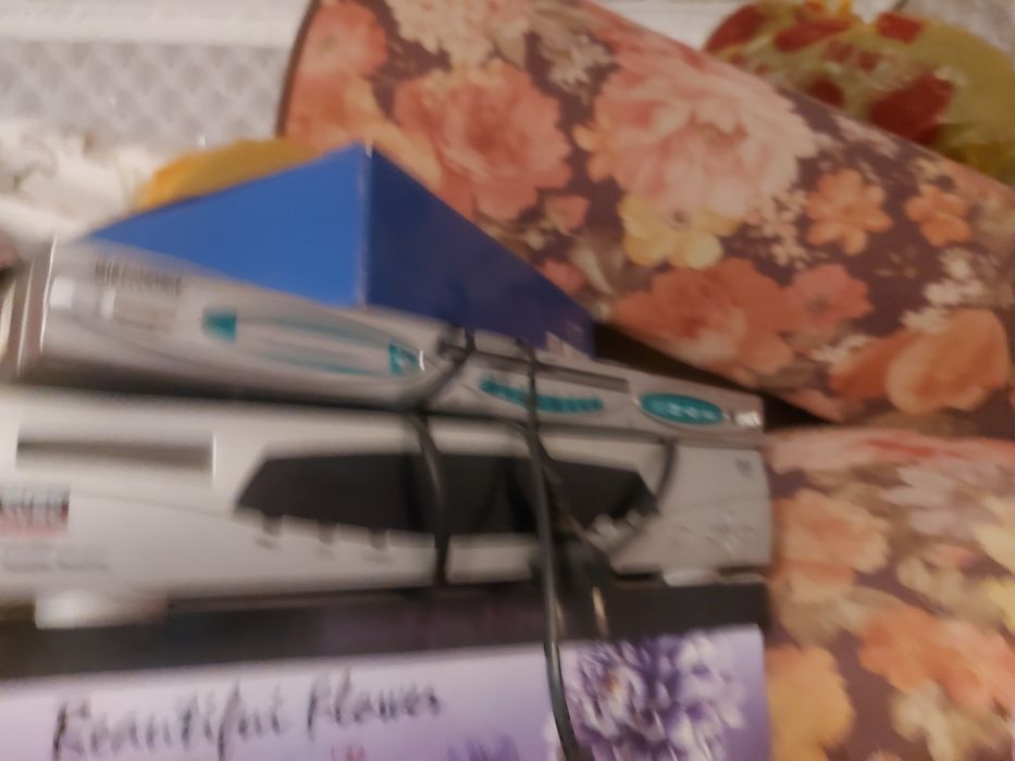 Телевизор и DVD  плейр