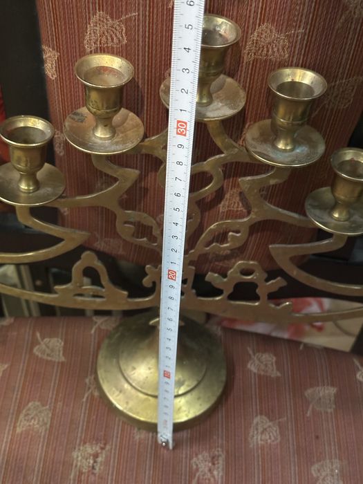 стар еврейски свещник менора