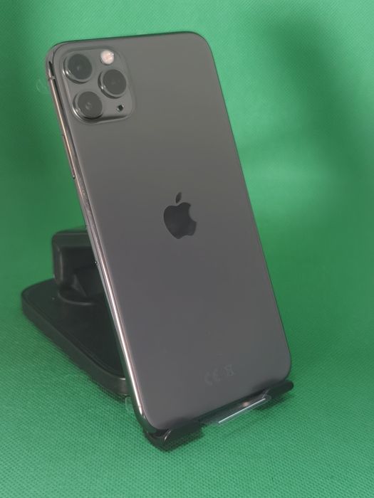 Iphone 11 Pro Max 8 incarcari * Garantie *