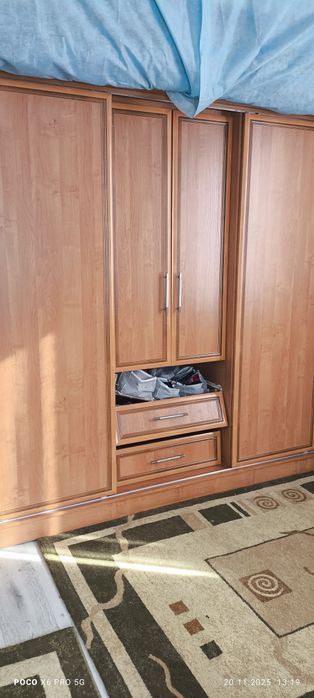 Спальный гарнитур