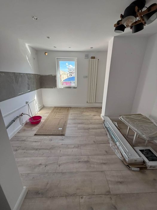 Vand Apartament 2 camere