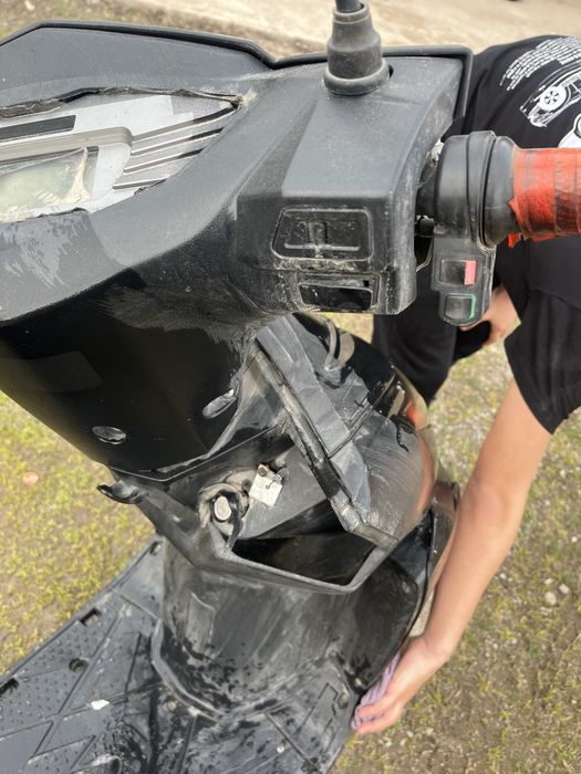 Электро мопед едет минусы в описании