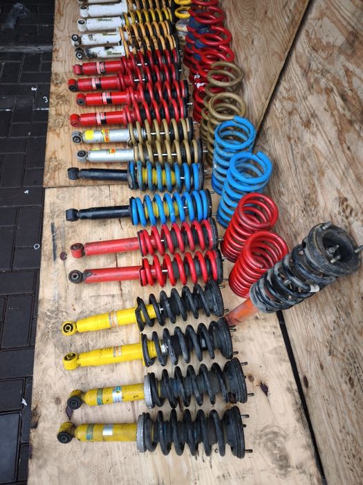 Амортизаторы Митсубиси Паджеро