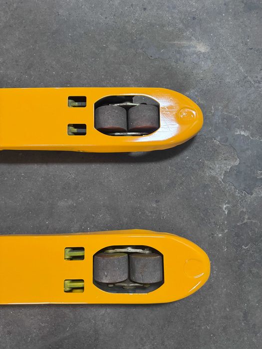 Transpalet Jungheinrich 1,7 tone manual reconditionat