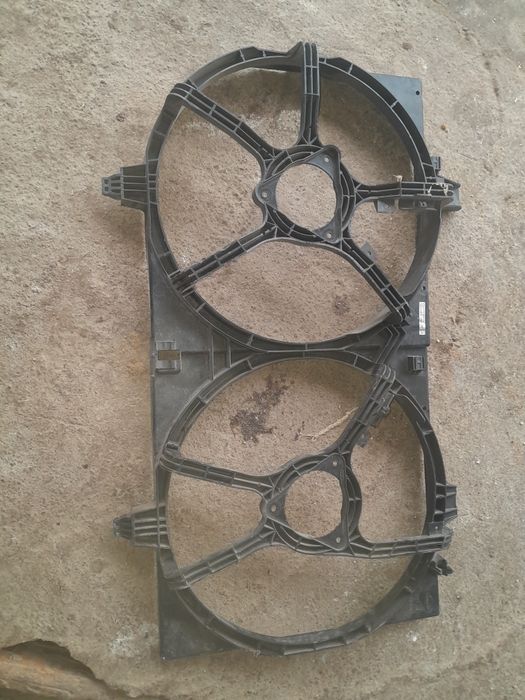 Корпус вентилятор ниссан