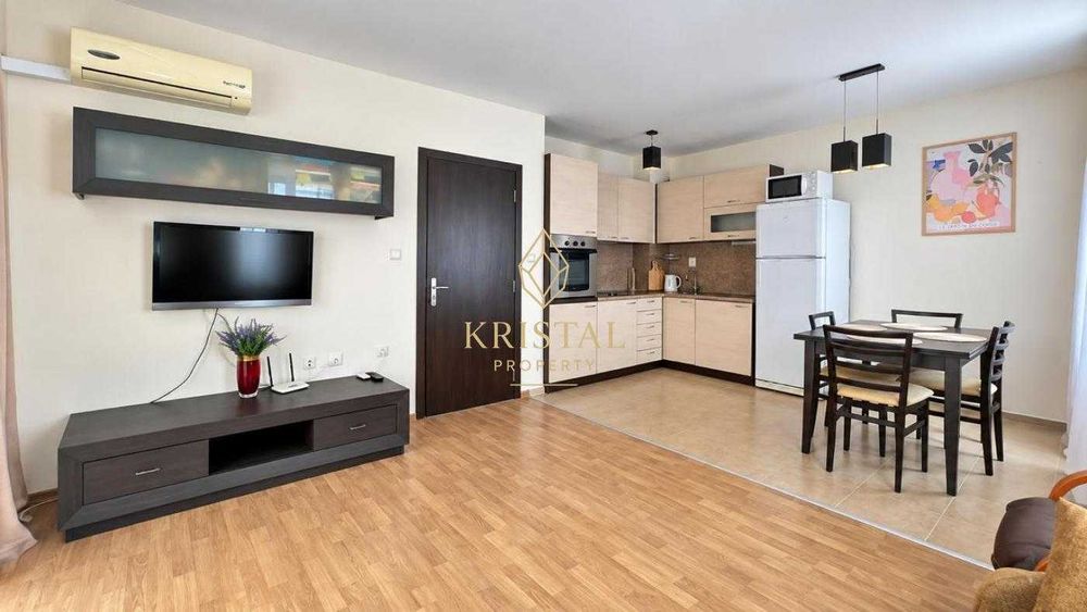 Продава се Двустаен апартамент в к.к. Слънчев бряг - 72 кв.м за 1195 €/кв.м - Снимка #2