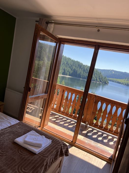 Cabana de închiriat pensiune vila Lac Belis marisel