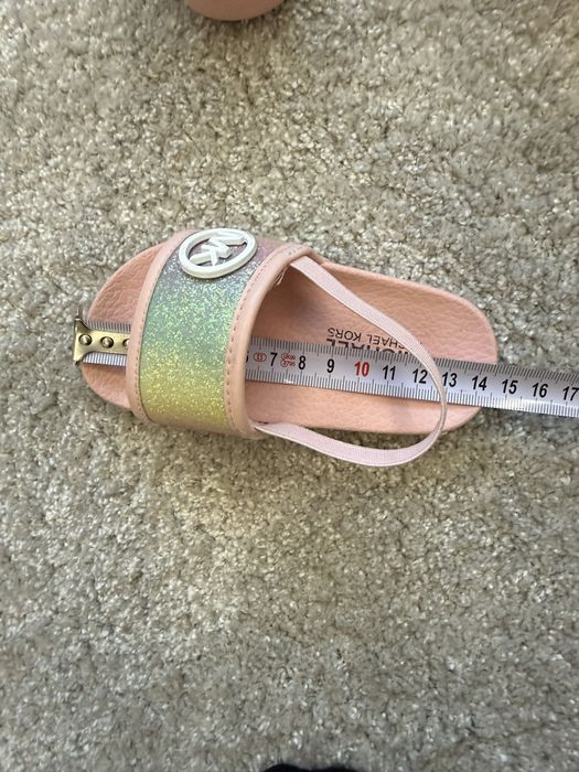 Обувки за момиче Michael kors, Nike и други 22 номер