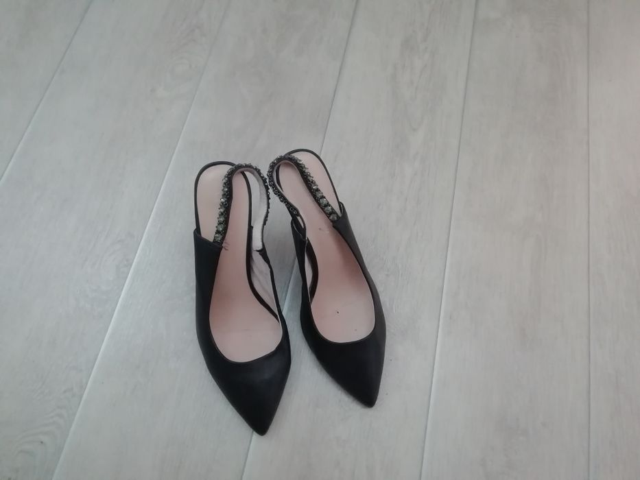 Продам бу сапоги и туфли