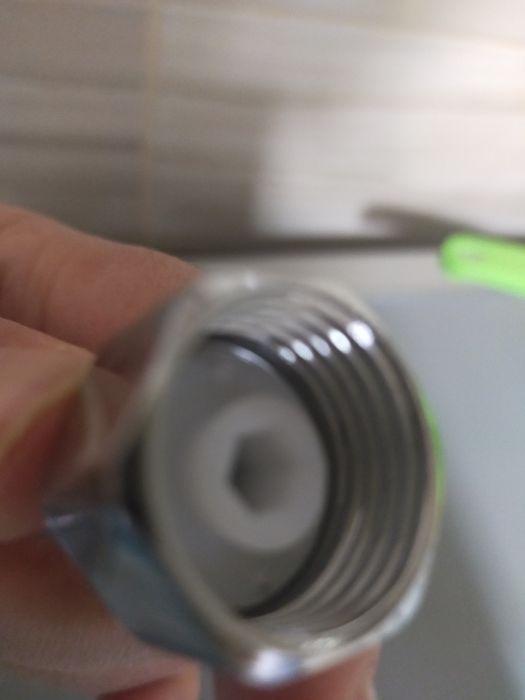 Гибкий шланг для душа