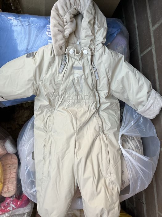 Продам комбинезон димесезон теплый