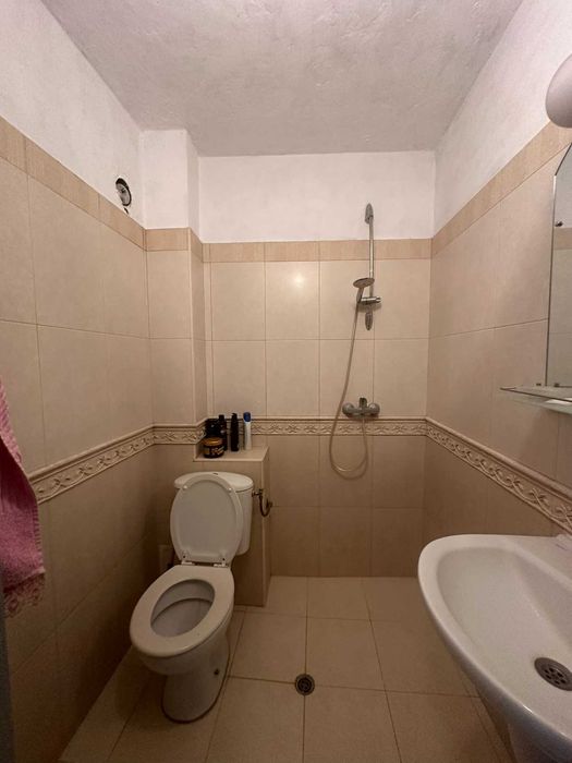 Продава се Тристаен апартамент в Пловдив, Кършияка - 89 кв.м за 1984 €/кв.м - Снимка #2