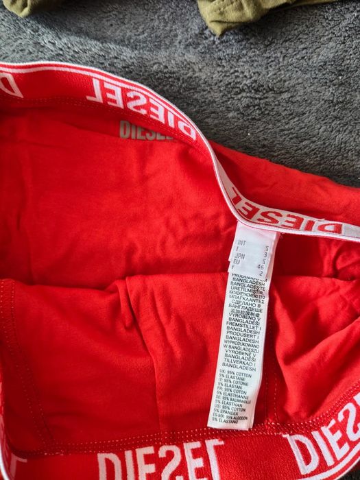 Diesel set 2 boxeri bikini roșu și kaki mărimea S noi originali