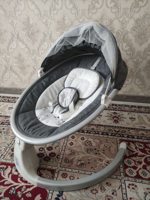 Шезлонг детский.