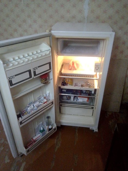 Холодильник бирюза