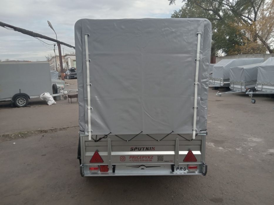 Прицеп легковой спутник