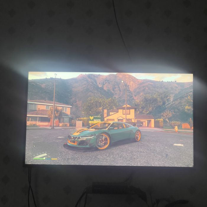 Продам PS5 1TB в хорошем состоянии!