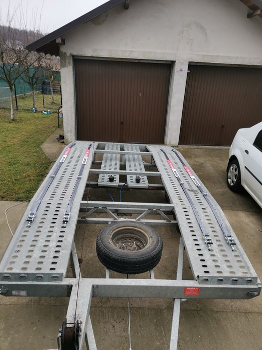 Închirieri & tractări auto