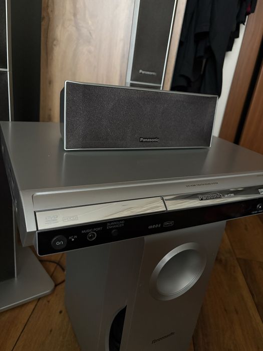 Panasonic  3.1 DVD домашно кино с колони и субуфер