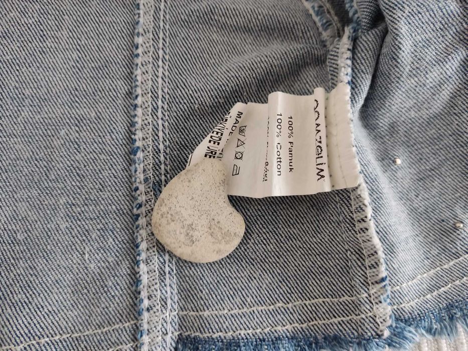 Късо дънково яке за момиче