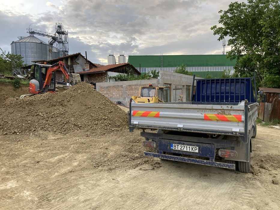 Услуги с багер ,бобкат и самосвал