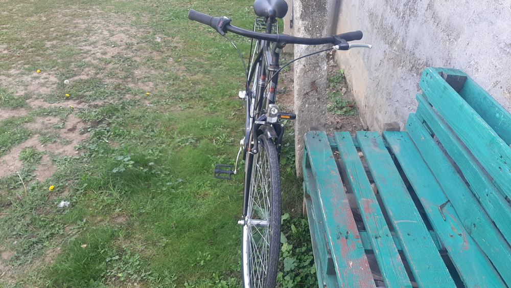 Bicicleta pe 28 noua