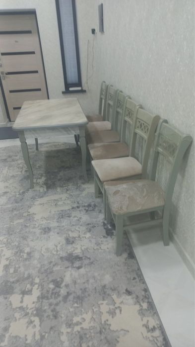 Ошхона мебели сотилади