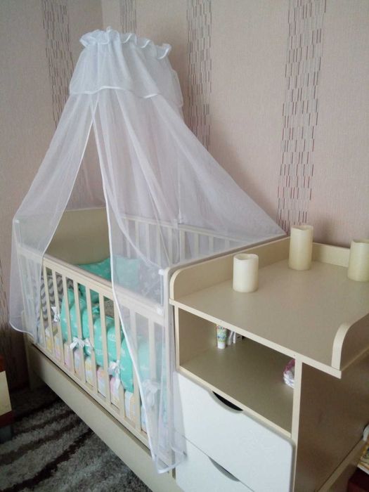 Детская кровать-трансформер