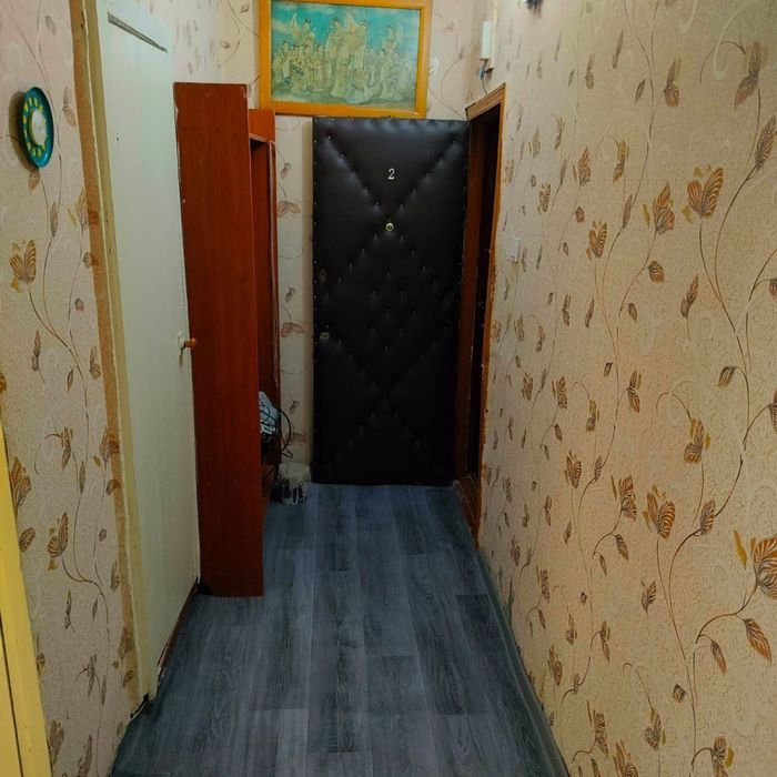 Продам 1-комнатную квартиру Сергели спутник 15 на первом этаже 1/1/5