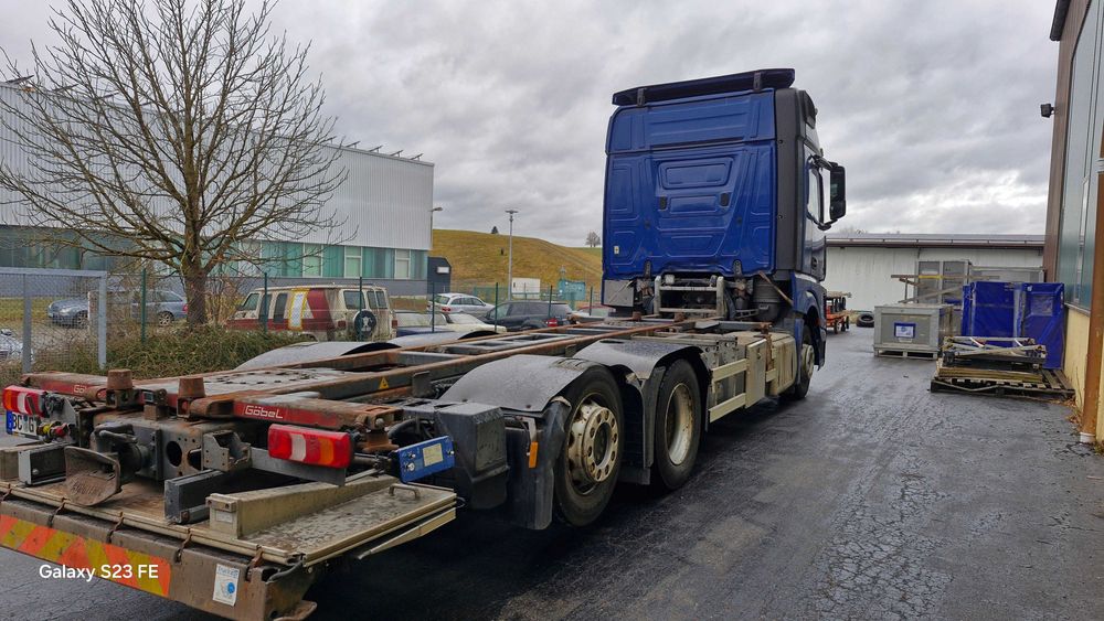 Mercedes Actros 2542 se afla in GERMANIA