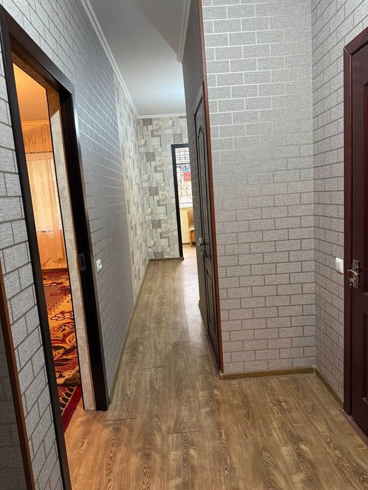 Срочно продаётся 2 комнатная квартира в городе Чирчике