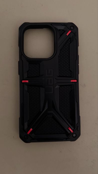 Husa UAG Monarch compatibila cu iPhone 14