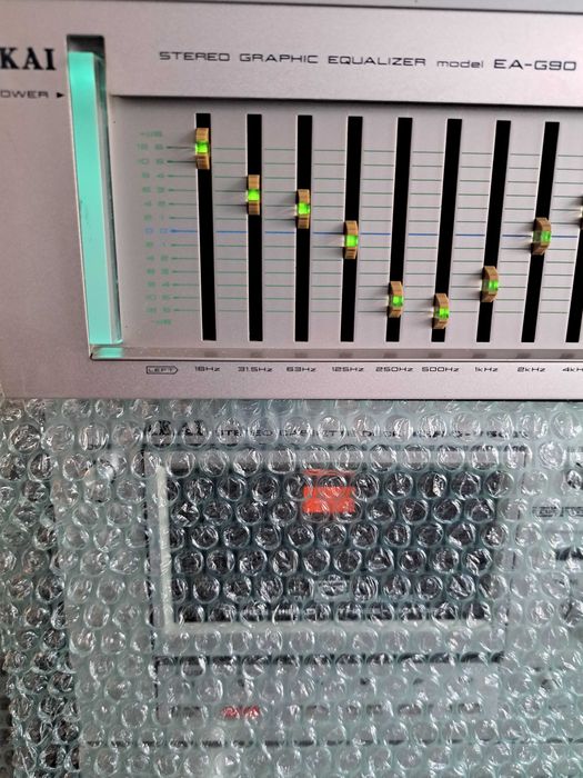 Egalizator AKAI EAG 90