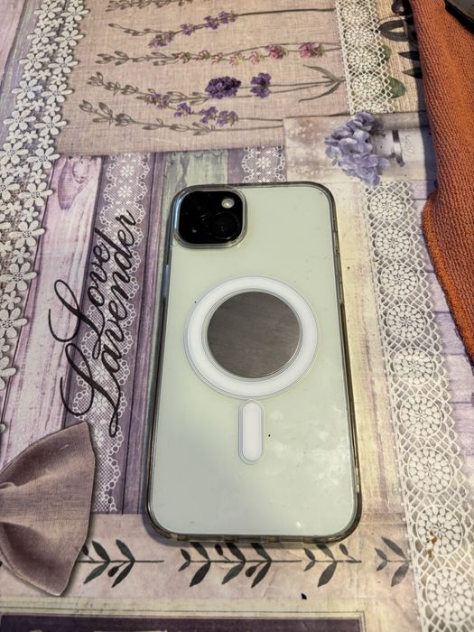 Iphone 15 plus green