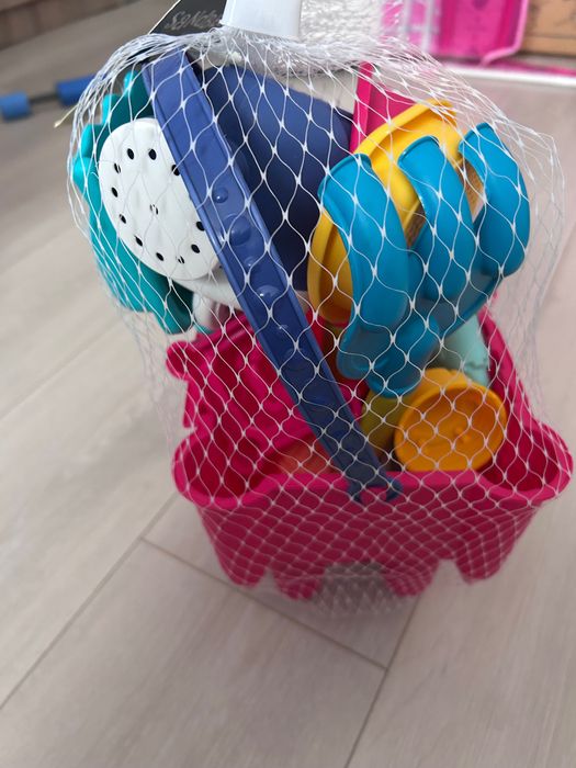 Играчки за плаж