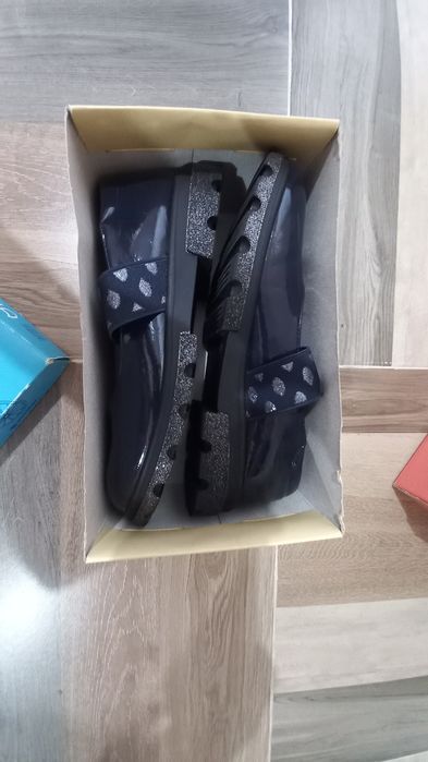 Школьная обувь темно синий цвет