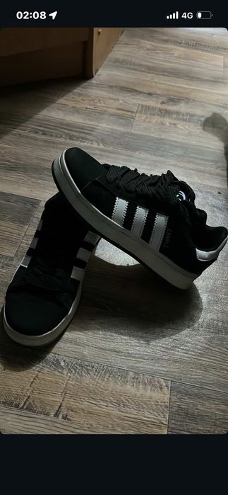 Кроссовки буу 1раз ношеные